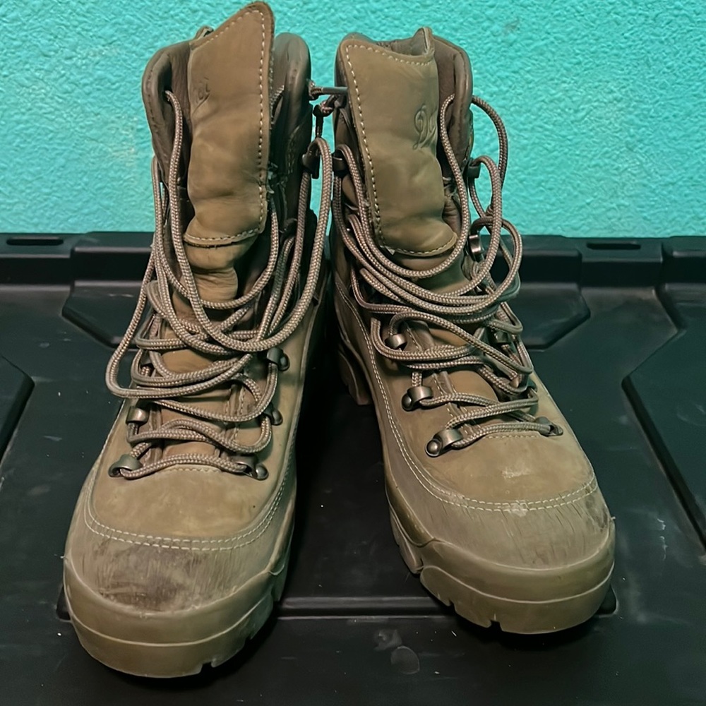 Danner 43515X Danner ICH Olive Military Boot men’s size 7